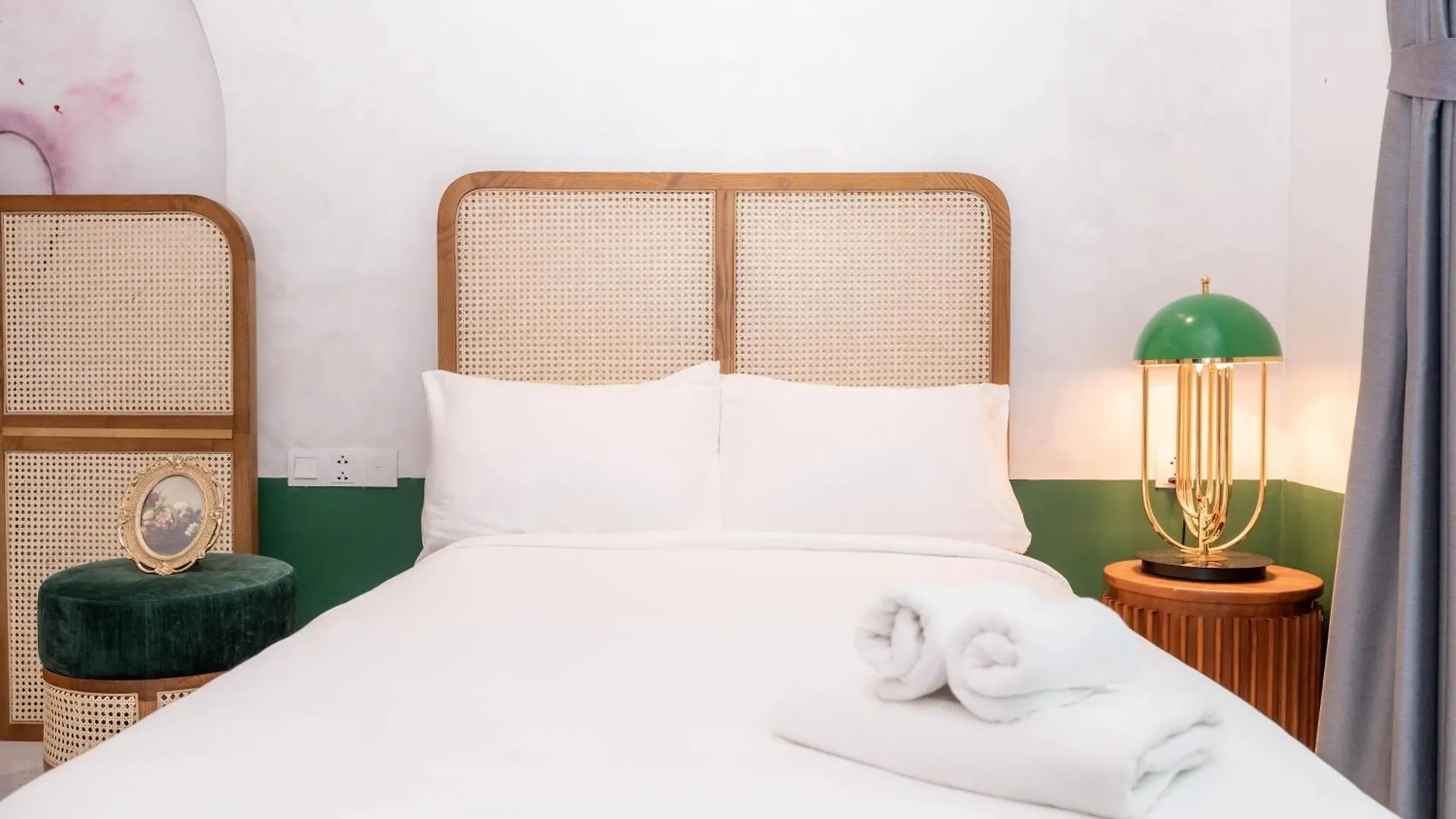 Free Airport - Misaki Hotel By Sazi Ho Chi Minh City