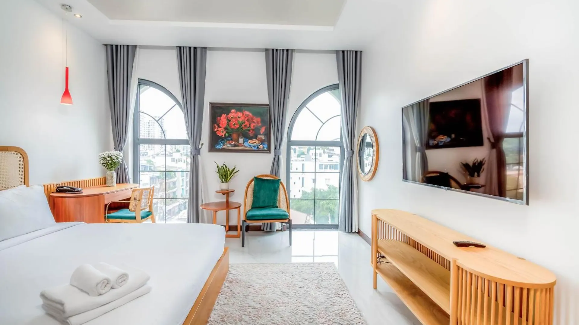 Free Airport - Misaki Hotel By Sazi Ho Chi Minh City