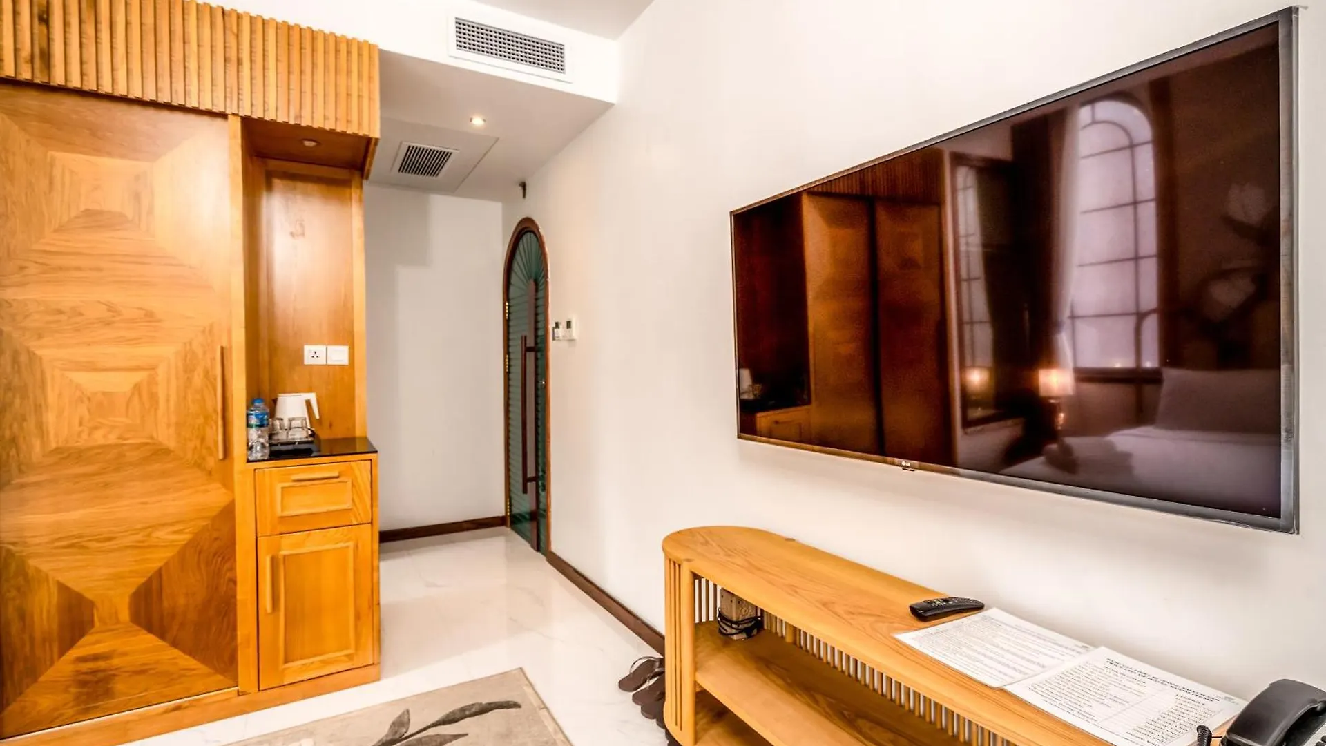 Free Airport - Misaki Hotel By Sazi Ho Chi Minh City
