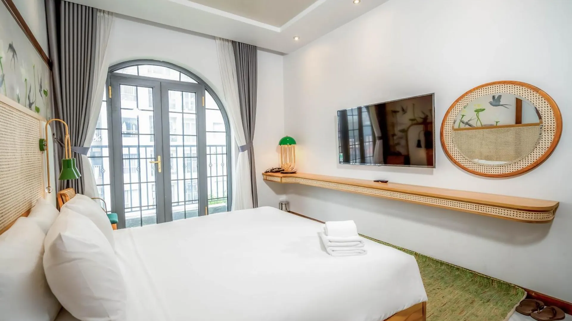 Free Airport - Misaki Hotel By Sazi Ho Chi Minh City