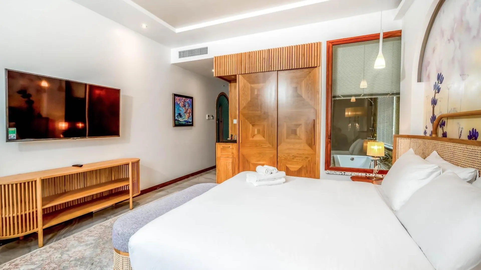 Free Airport - Misaki Hotel By Sazi Ho Chi Minh City